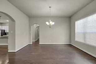 2051 Brookmont Dr, Conroe, TX 77301 - Photo 13