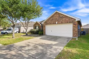 2819 Halcyon Time Trail, Houston, TX 77045 - Photo 3