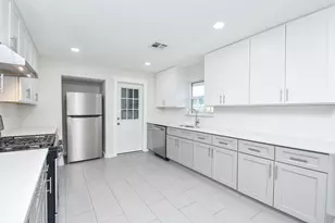 5214 De Milo Dr, Houston, TX 77092 - Photo 7