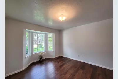 5919 Central Falls Drive, Houston, TX 77041 - Photo 5