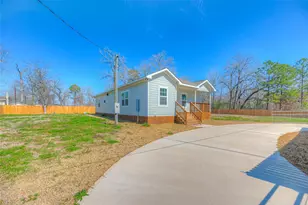 277 Vicksburg Ln, Livingston, TX 77351 - Photo 3