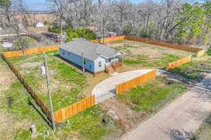 277 Vicksburg Ln, Livingston, TX 77351 - Photo 3