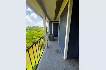 18511 Egret Bay Boulevard #312, Webster, TX 77058 - Photo 5