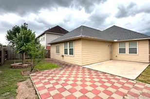 8923 Willow Wind Ln, Houston, TX 77083 - Photo 35