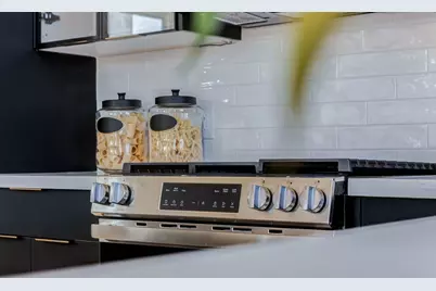 4805 Paula, Houston, TX 77033 - Photo 15