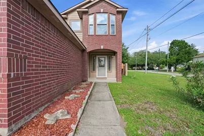 8902 Iron Springs Drive, Houston, TX 77034 - Photo 3