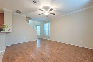 24630 Folkstone Cir, Katy, TX 77494 - Photo 9