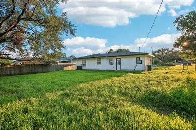 105 Lee Drive, La Marque, TX 77568 - Photo 19