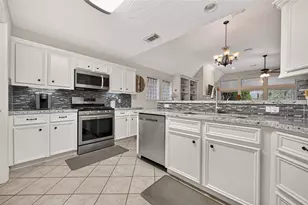 165 April Cove, Montgomery, TX 77356 - Photo 17