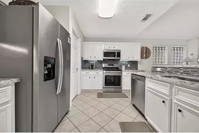 165 April Cove, Montgomery, TX 77356 - Photo 17