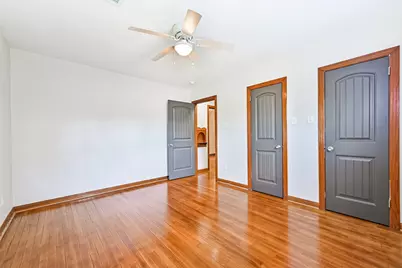6731 W Bayou Drive, Hitchcock, TX 77563 - Photo 25