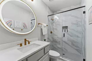 1717 Lindsey Ridge Dr, Houston, TX 77055 - Photo 19