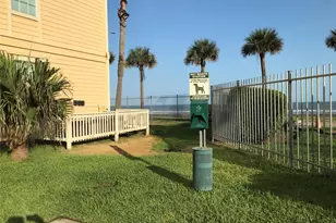 7000 Seawall Blvd, Galveston, TX 77551 - Photo 39