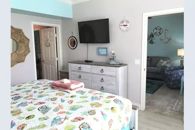 7000 Seawall Boulevard #713, Galveston, TX 77551 - Photo 17