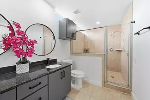 6935 Ardmore St, Houston, TX 77054 - Photo 15