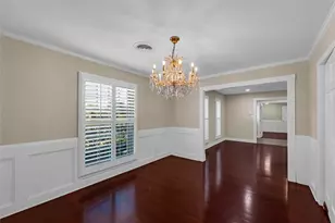 37 Colony Park Cir, Galveston, TX 77551 - Photo 7