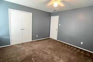 15623 Red Pine Ridge Way, Houston, TX 77049 - Photo 23