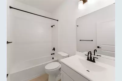 29326 Meadowcreek Hill Drive, Waller, TX 77484 - Photo 9