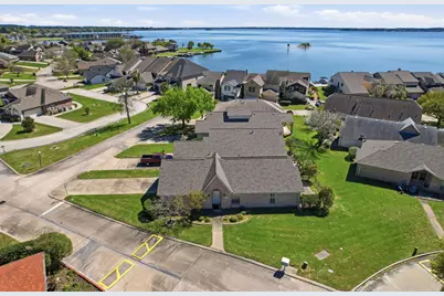 11353 Windlass Lane, Willis, TX 77318 - Photo 21