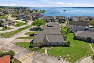 11353 Windlass Ln, Willis, TX 77318 - Photo 21