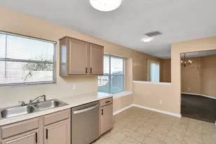 8914 Pecan Pl Dr, Houston, TX 77071 - Photo 19