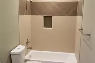 8572 Tolivar Rd, Beaumont, TX 77713 - Photo 17