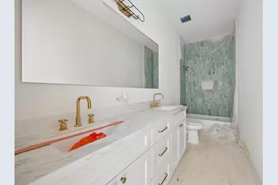 4817 Kingfisher Drive, Houston, TX 77035 - Photo 19