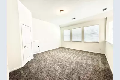 620 Silver Pear Court, Montgomery, TX 77316 - Photo 9