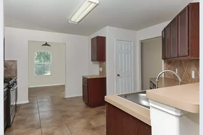 9960 Hyacinth Way, Conroe, TX 77385 - Photo 5