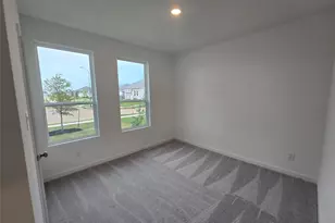 10110 Oakland Hills Dr, Cleveland, TX 77327 - Photo 9