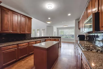 8326 Brighton Lake Lane, Houston, TX 77095 - Photo 9