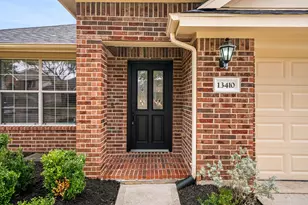 13410 Baron Hill Ln, Rosharon, TX 77583 - Photo 5