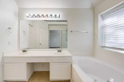 1326 Chesterpoint Drive, Spring, TX 77386 - Photo 27