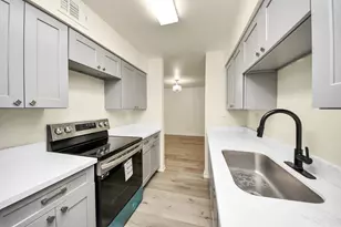 6500 Sands Point Dr, Houston, TX 77074 - Photo 19