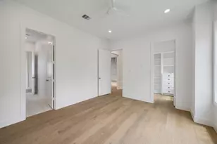 1726 Saxon Dr, Houston, TX 77018 - Photo 23