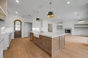 1726 Saxon Dr, Houston, TX 77018 - Photo 7