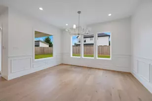 1726 Saxon Dr, Houston, TX 77018 - Photo 11