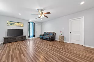 11853 Doty Dr, Conroe, TX 77303 - Photo 7