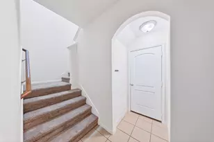 10913 Panther Ct, Houston, TX 77099 - Photo 7