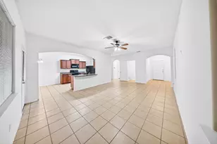 10913 Panther Ct, Houston, TX 77099 - Photo 5
