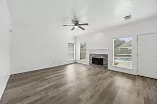 12206 Meadow Park Ct, Meadows Place, TX 77477 - Photo 21