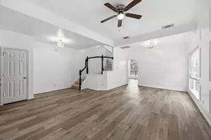 12206 Meadow Park Ct, Meadows Place, TX 77477 - Photo 23