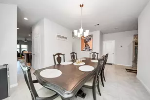 2934 Vales Point Dr, Fresno, TX 77545 - Photo 9