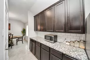 2934 Vales Point Dr, Fresno, TX 77545 - Photo 7