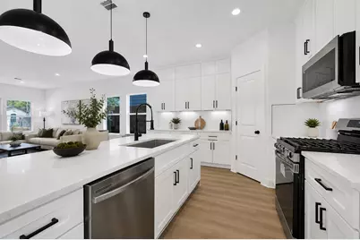 2511 Garapan Street, Houston, TX 77091 - Photo 9
