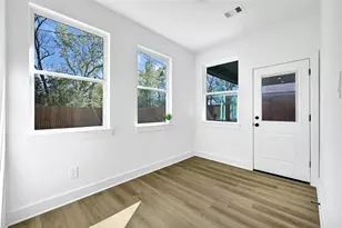 2511 Garapan St, Houston, TX 77091 - Photo 11