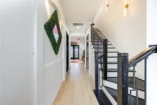 5421 Southlea St, Houston, TX 77033 - Photo 3