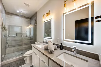 5421 Southlea Street #A, Houston, TX 77033 - Photo 19