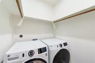 5421 Southlea St, Houston, TX 77033 - Photo 21