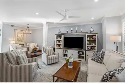 5913 Sugar Hill Drive #225, Houston, TX 77057 - Photo 9